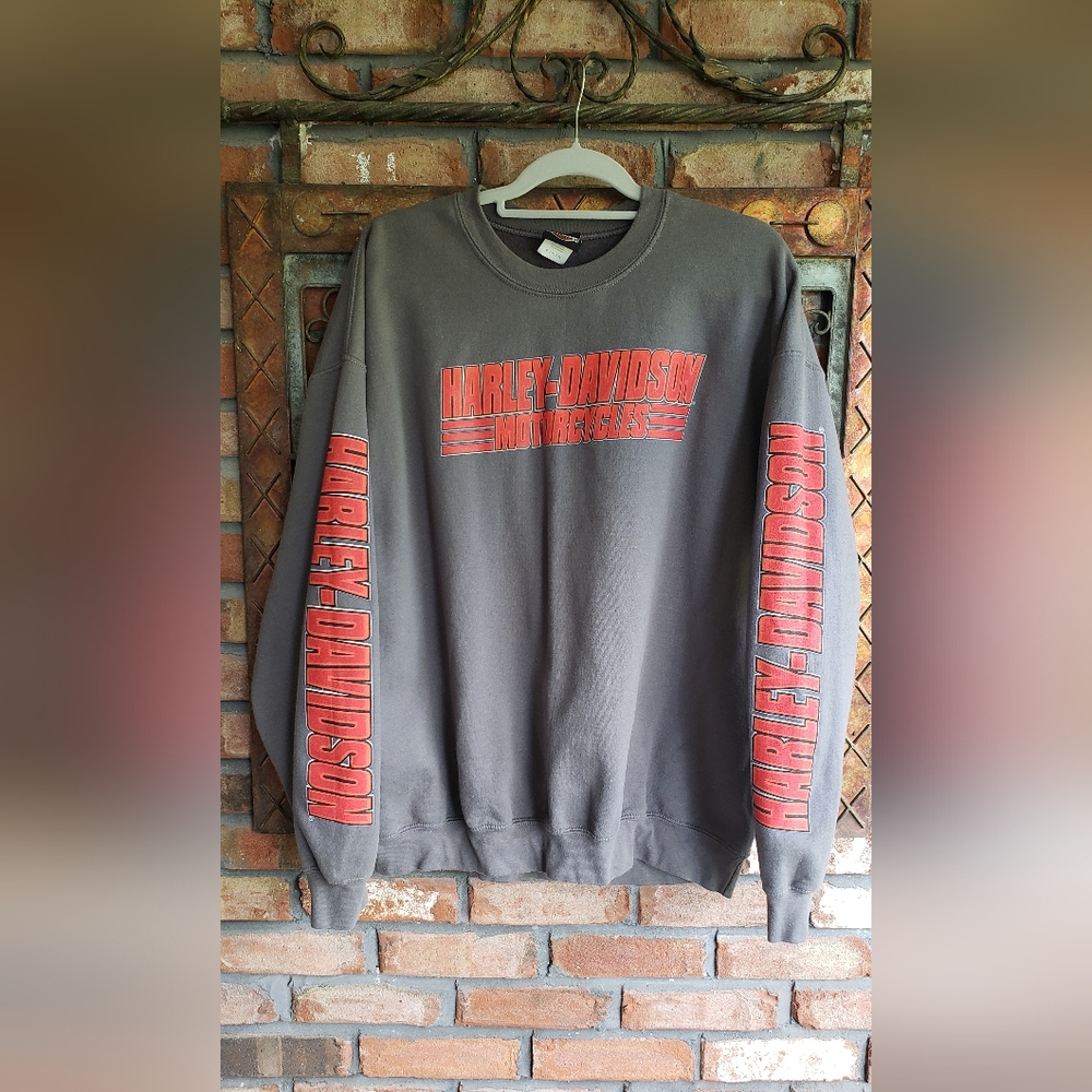 Harley-Davidson Black and Red Crewneck Sweater